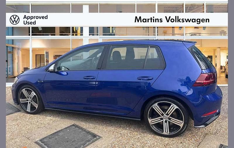 Used VW Golf VII R 300 HP (220 kW) 2019 Blue Hatchback