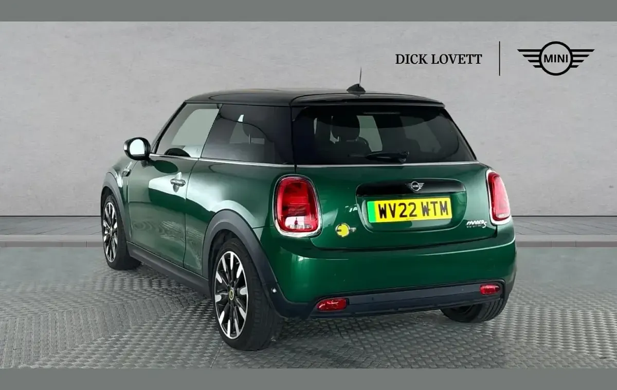 Used Mini Cooper S Level 3 135 kW (184 HP) 2022 Green Hatchback