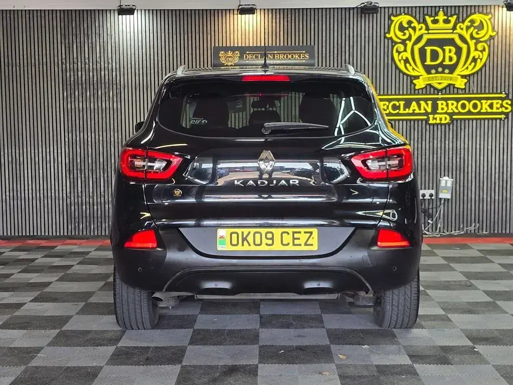 Begagnad Renault Kadjar Dynamique 110 HK (80 kW) 2015 Svart SUV