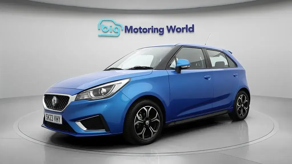 Usado MG MG3 Exclusive 2023 Azul Utilitario