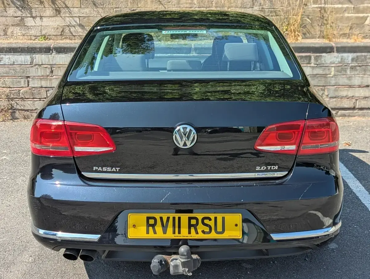 Used VW Passat SE 140 HP (102 kW) 2011 Black Sedan