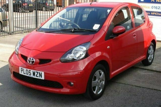 Used Toyota Aygo 67 HP (49 kW) 2005 Hatchback