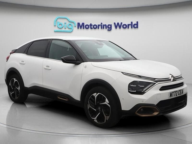 White Used 2022 Citroën C4 PureTech Hatchback | £13,348 (Good price) - Image 1/4