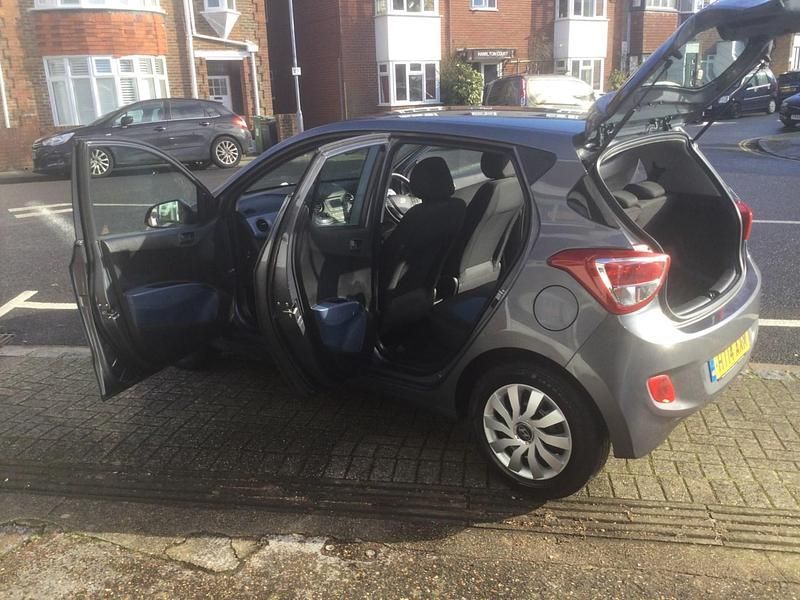 Used Hyundai i10 SE 2014 Grey Hatchback