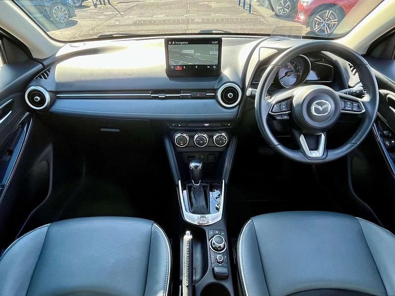 Used Mazda 2 Inclusive 90 HP (66 kW) 2022 Grey Hatchback