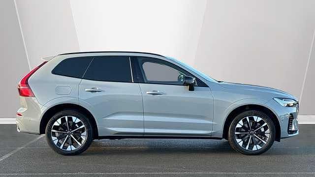 New Volvo XC60 Plus 349 HP (256 kW) 2025 SUV