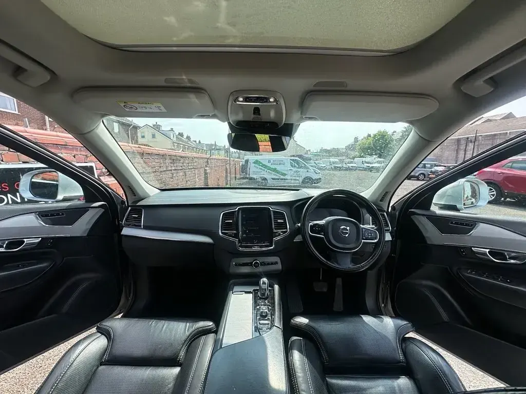 Used Volvo XC90 Inscription 407 HP (299 kW) 2017 Silver SUV