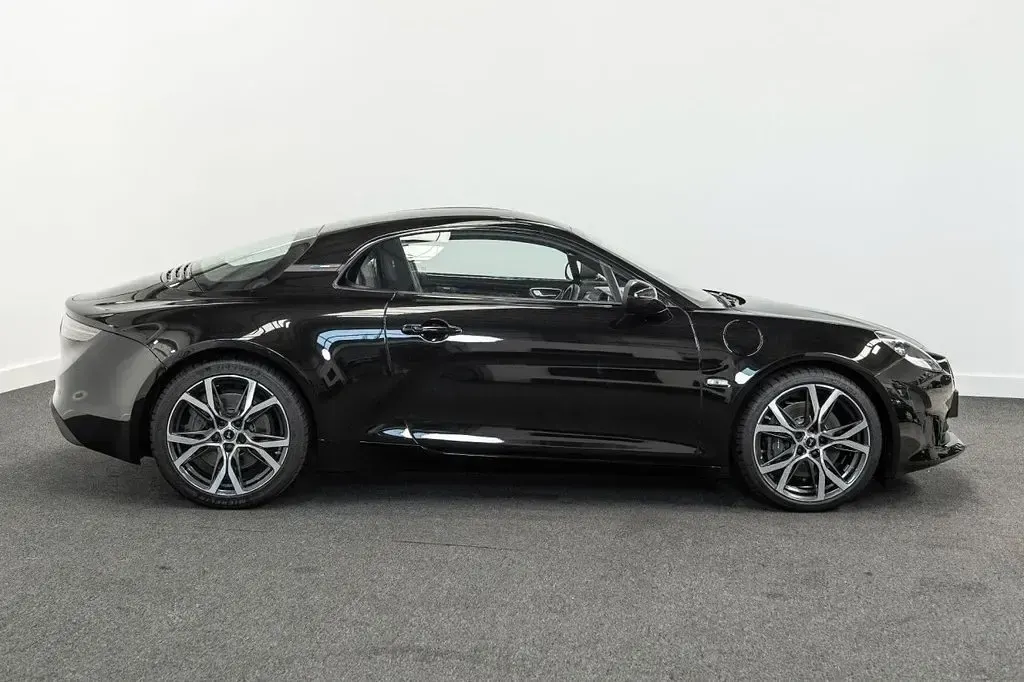 Used Alpine A110 252 HP (185 kW) 2025 Black Coupe