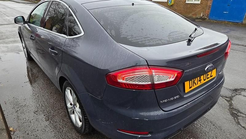 Used Ford Mondeo Business Edition 163 HP (119 kW) 2014 Grey Hatchback