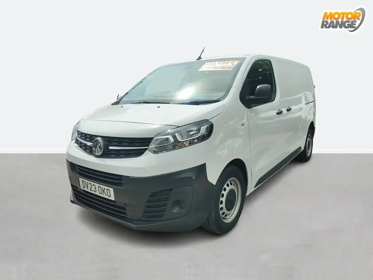 Used Vauxhall Vivaro S 100 HP (73 kW) 2023 White MPV