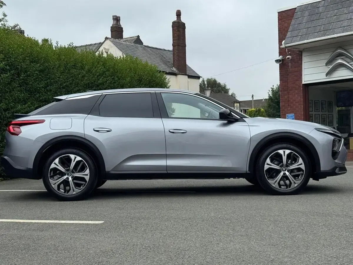 New Citroën C5 X PureTech 127 HP (93 kW) 2025 Grey Estate
