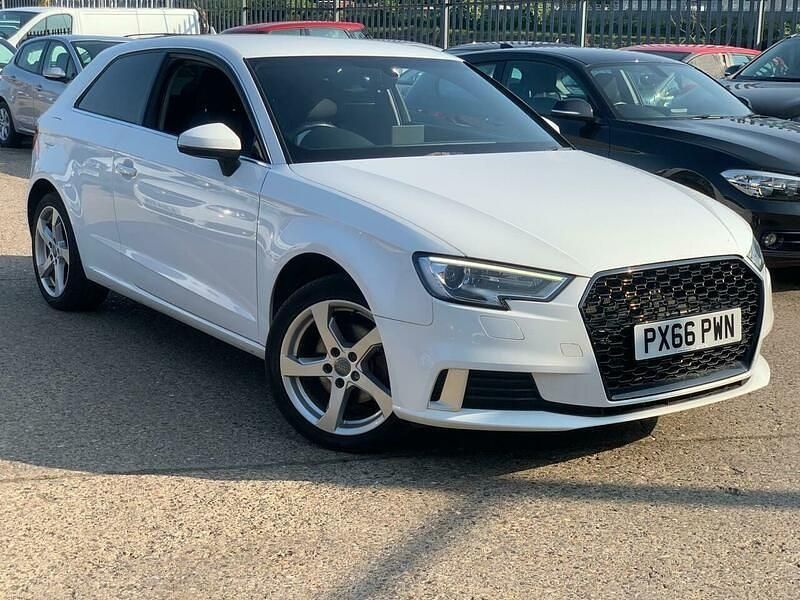 Used Audi A3 Sport 150 HP (110 kW) 2016 White Hatchback