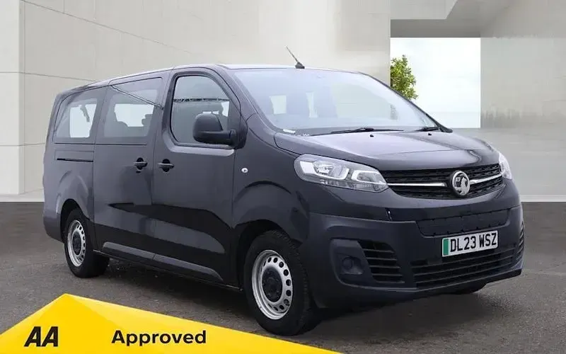 Used Vauxhall Vivaro 100 kW (136 HP) 2023 MPV