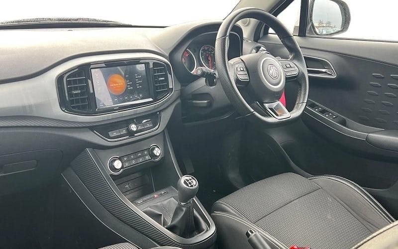 Used MG MG3 Exclusive 106 HP (77 kW) 2024 Hatchback