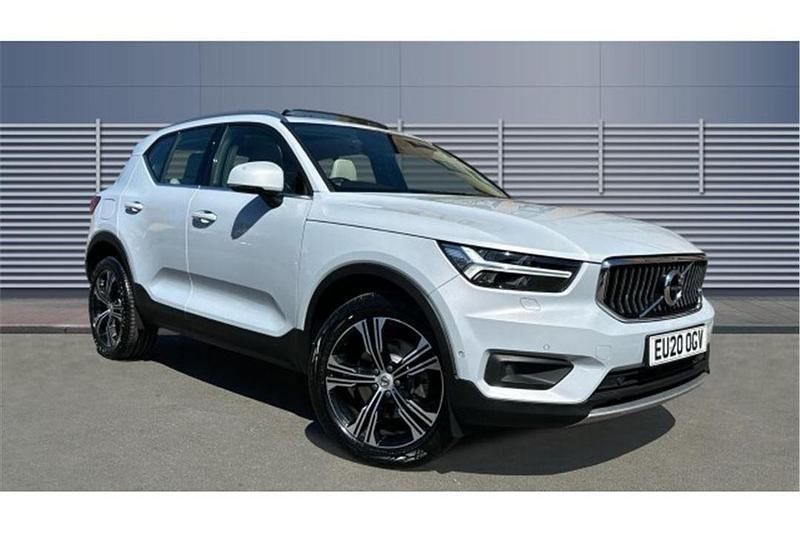Silver Used 2020 Volvo XC40 Inscription SUV | £22,113 (Good price) - Image 1/4