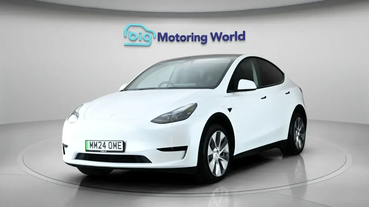 Used Tesla Model Y RWD 254 kW (346 HP) 2024 White SUV