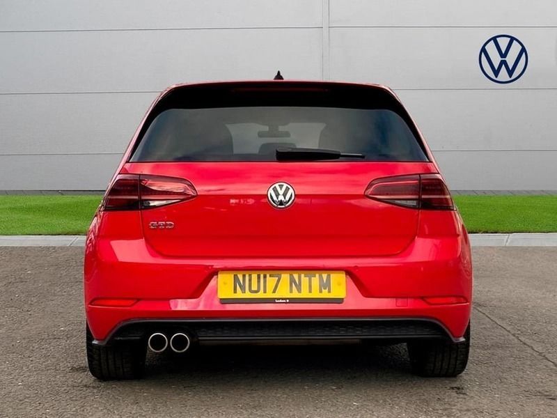 Used VW Golf VII GTD 184 HP (135 kW) 2017 Red Hatchback