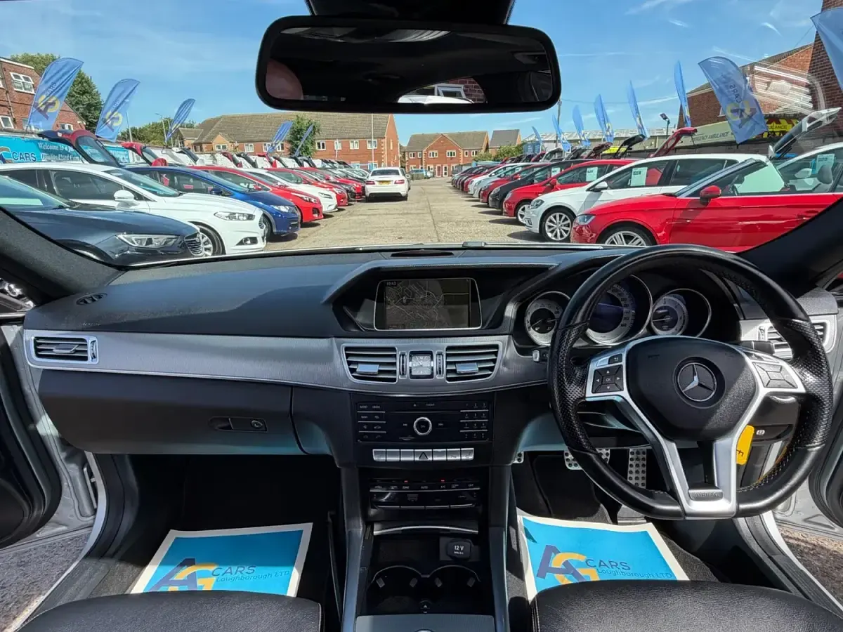 Used Mercedes E220 Premium 2016 Silver Sedan