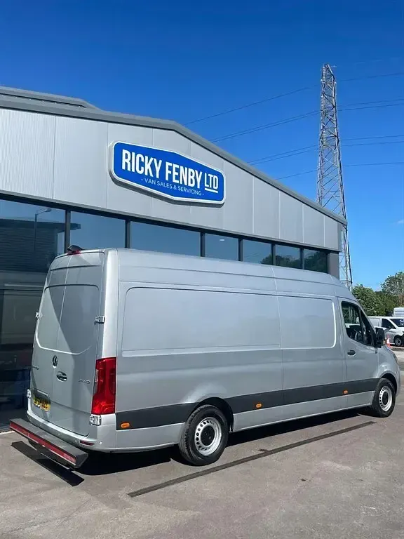 Used Mercedes Sprinter 2018 Silver Van
