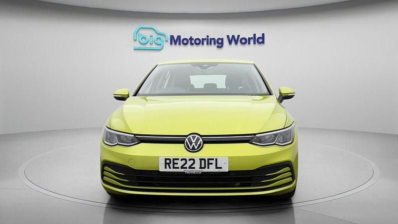 Used VW Golf VIII S 115 HP (84 kW) 2022 Yellow Hatchback