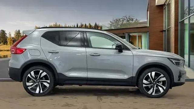 Used Volvo XC40 Ultra 161 HP (118 kW) 2025 SUV