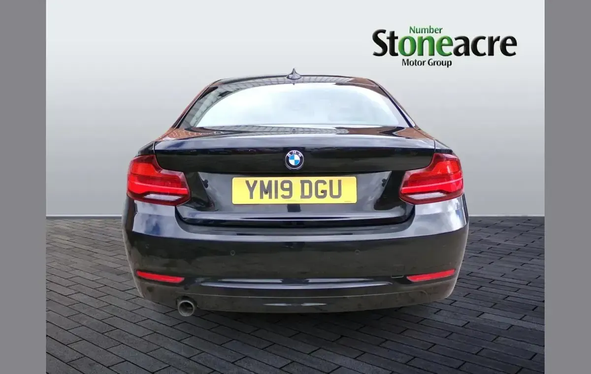 Used BMW 218 Sport Line 134 HP (98 kW) 2019 Black Coupe