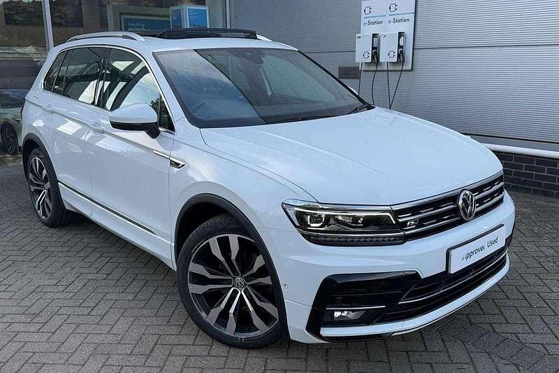 White Used 2020 VW Tiguan R-line SUV | £23,989 (Fair price) - Image 1/4