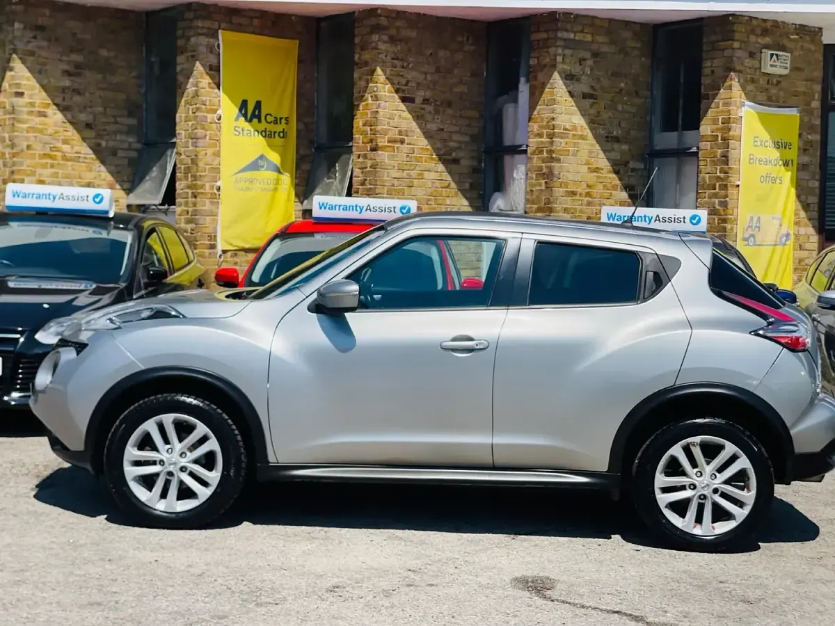 Used Nissan Juke N-Connecta 2017 Silver SUV