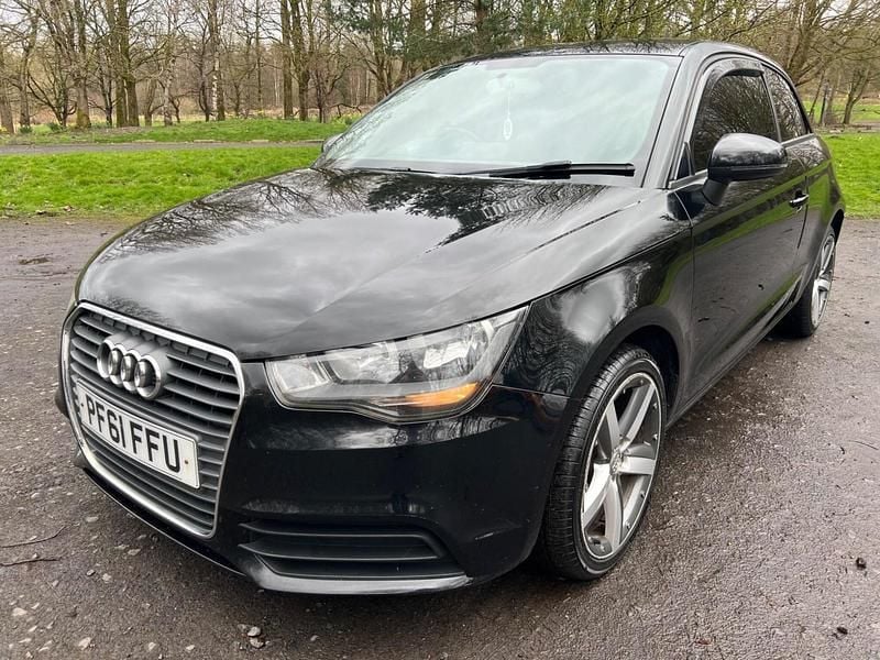 Used Audi A1 Premium 116 HP (85 kW) 2015 Black Hatchback