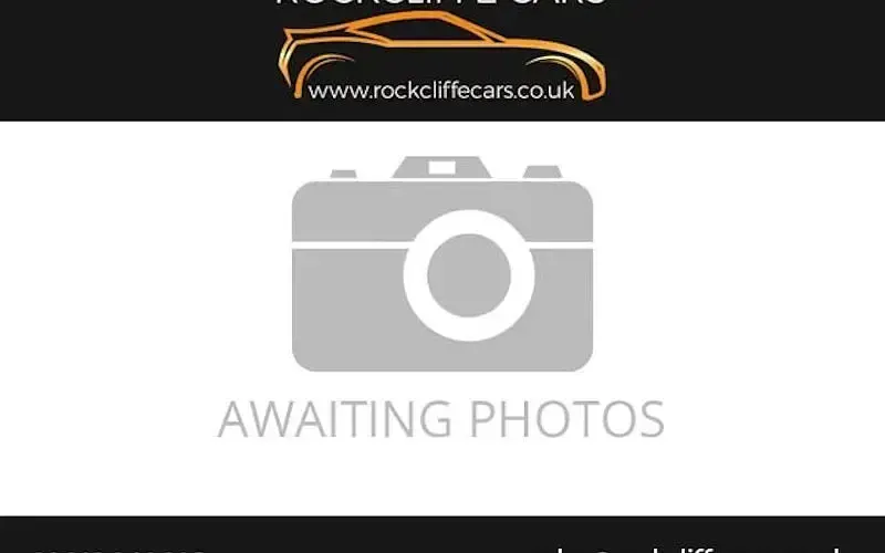 Used Vauxhall Corsa Design Edition 90 HP (66 kW) 2016 Hatchback