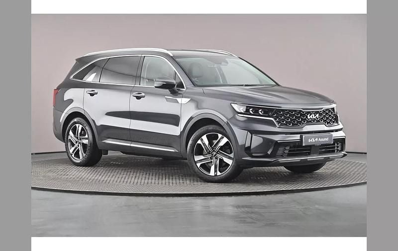 Grey Used 2022 Kia Sorento 3 SUV | £33,109 (Fair price) - Image 1/4