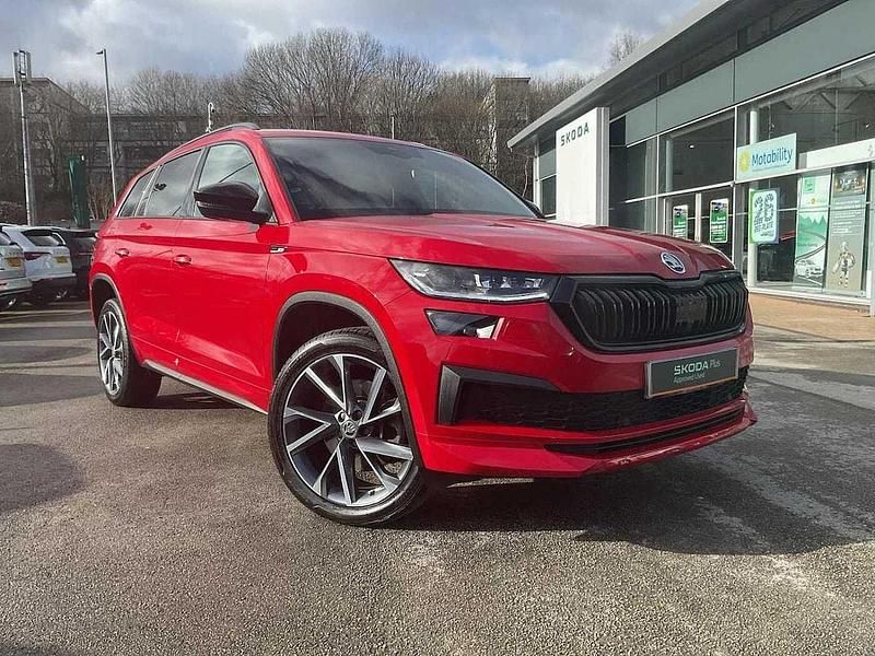 Used Skoda Kodiaq SportLine 140 HP (102 kW) 2023 Red SUV