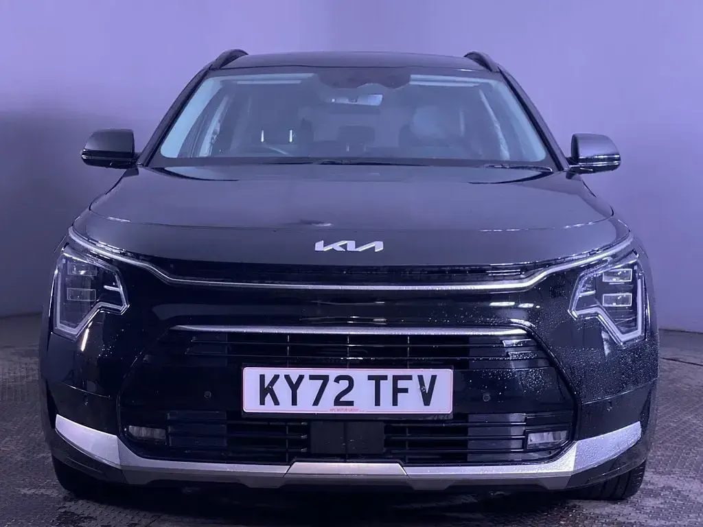 Gebraucht Kia Niro 180 PS (132 kW) 2022 Schwarz SUV