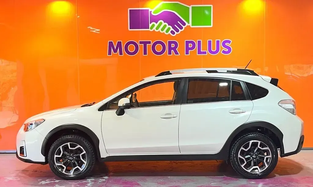 Begagnad Subaru XV Premium 147 HK (108 kW) 2016 Vit SUV