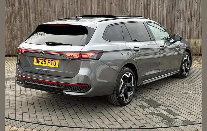 Used VW Passat R-line 272 HP (200 kW) 2025 Grey Estate