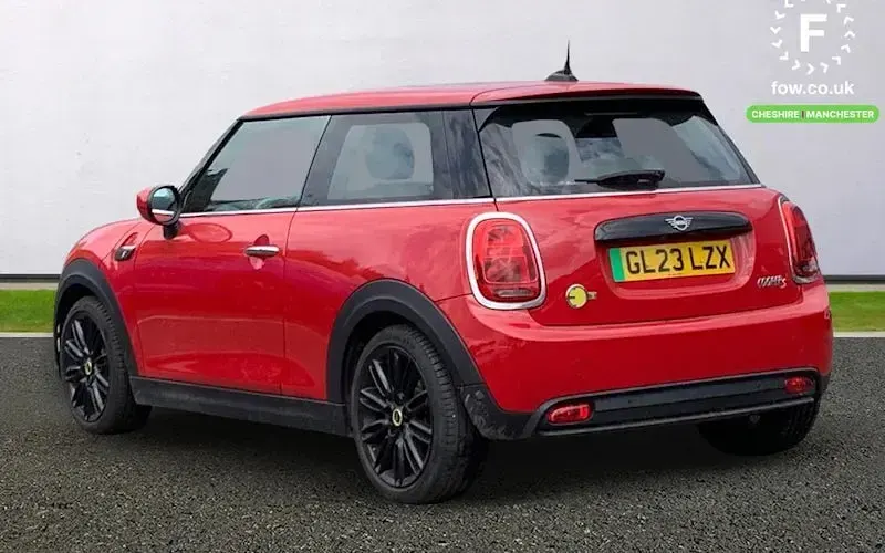 Used Mini Cooper Level 3 135 kW (184 HP) 2023 Red Hatchback