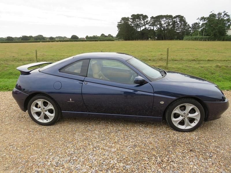 Blue Used 2001 Alfa Romeo GTV Lusso Coupe | £2,490 - Image 1/4