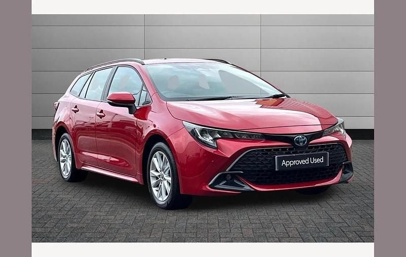 Used Toyota Corolla Sport 140 HP (102 kW) 2025 Red Estate