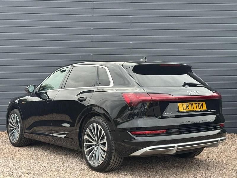 Used Audi e-tron S-Line 230 kW (313 HP) 2021 Black SUV