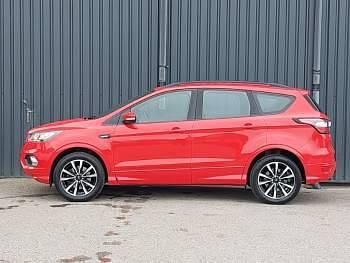 Used Ford Kuga ST-Line 120 HP (88 kW) 2018 Red SUV