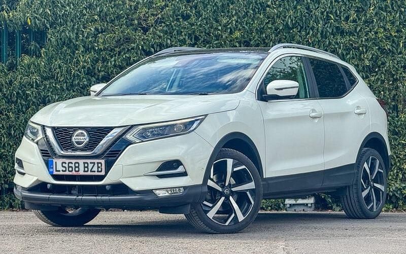 Used Nissan Qashqai S 116 HP (85 kW) 2018 White SUV