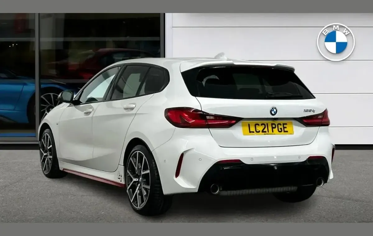 Used BMW 128 Shadowline 261 HP (191 kW) 2021 White Hatchback