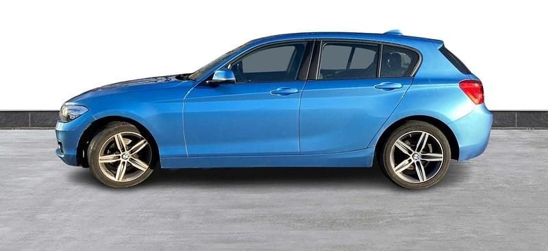 Used BMW 118 Sport Line 2018 South seas blue Hatchback