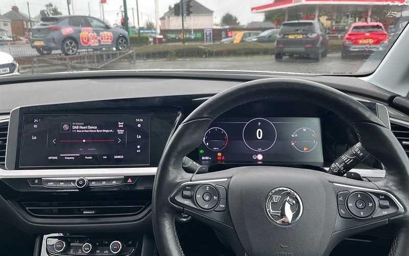 Used Vauxhall Grandland X Ultimate 131 HP (96 kW) 2023 White SUV