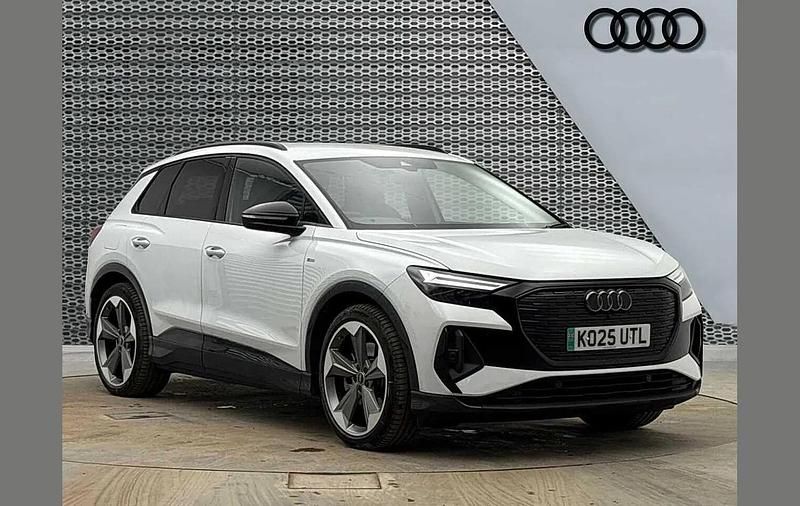 Used Audi Q4 e-tron Black Edition 210 kW (286 HP) 2025 White SUV