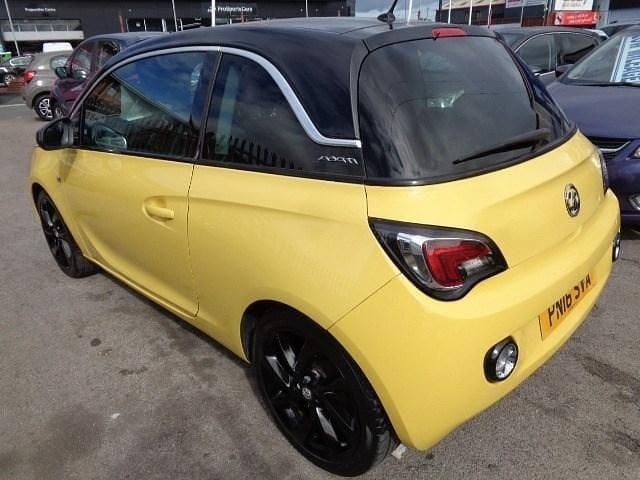 Used Vauxhall Adam Slam 100 HP (73 kW) 2016 Yellow Hatchback