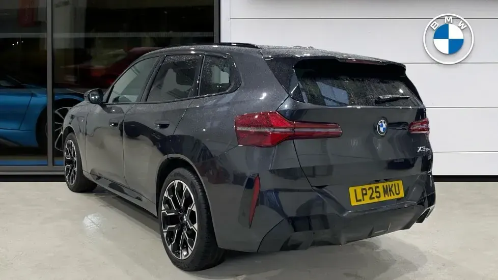 Usado BMW X3 M Sport 295 HP (216 kW) 2025 Cinzento SUV