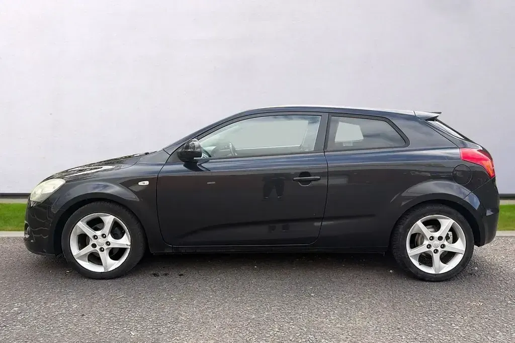 Used Kia ProCeed Sport 138 HP (101 kW) 2008 Black Hatchback