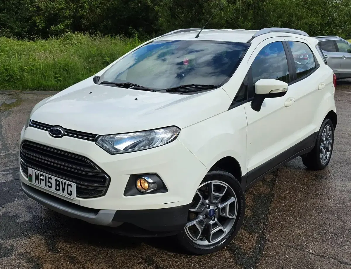 Used Ford Ecosport Titanium 2015 White SUV