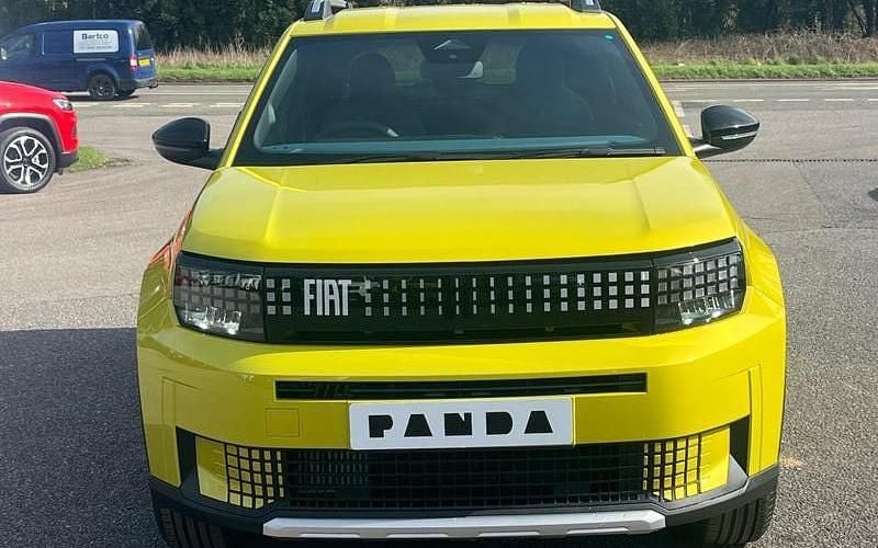 New Fiat Grande Panda Icon 110 HP (80 kW) 2025 Hatchback